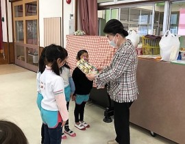 お花の先生へ　お礼の気持ちを伝えました