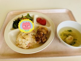 今日の給食は